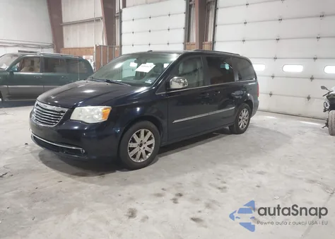 2011 Chrysler Town & Country Touring-L z USA, uszkodzony, nr VIN 2A4RR8DG6BR739802